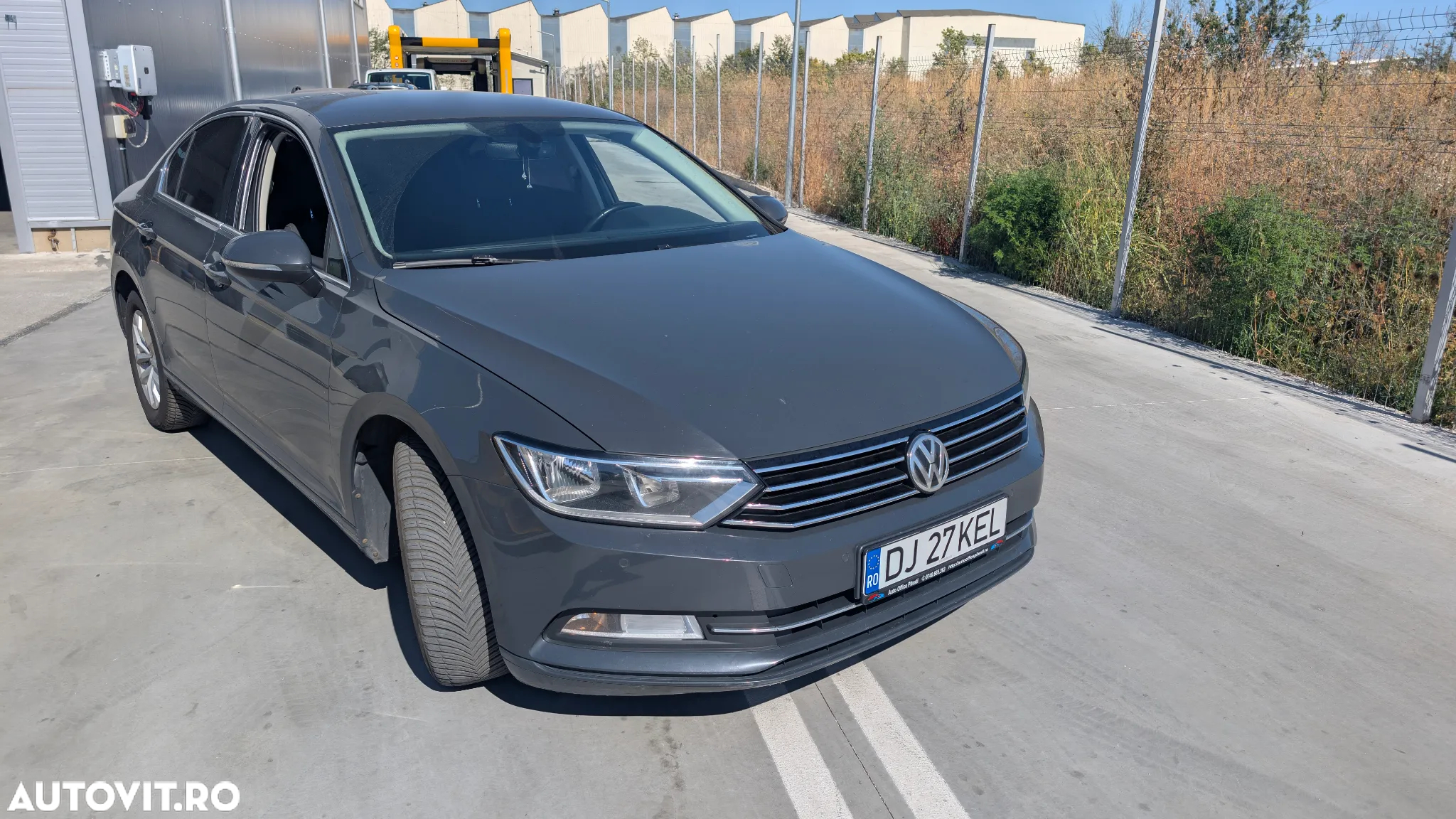 Volkswagen Passat Variant 2.0 TDI DSG Comfortline - 14