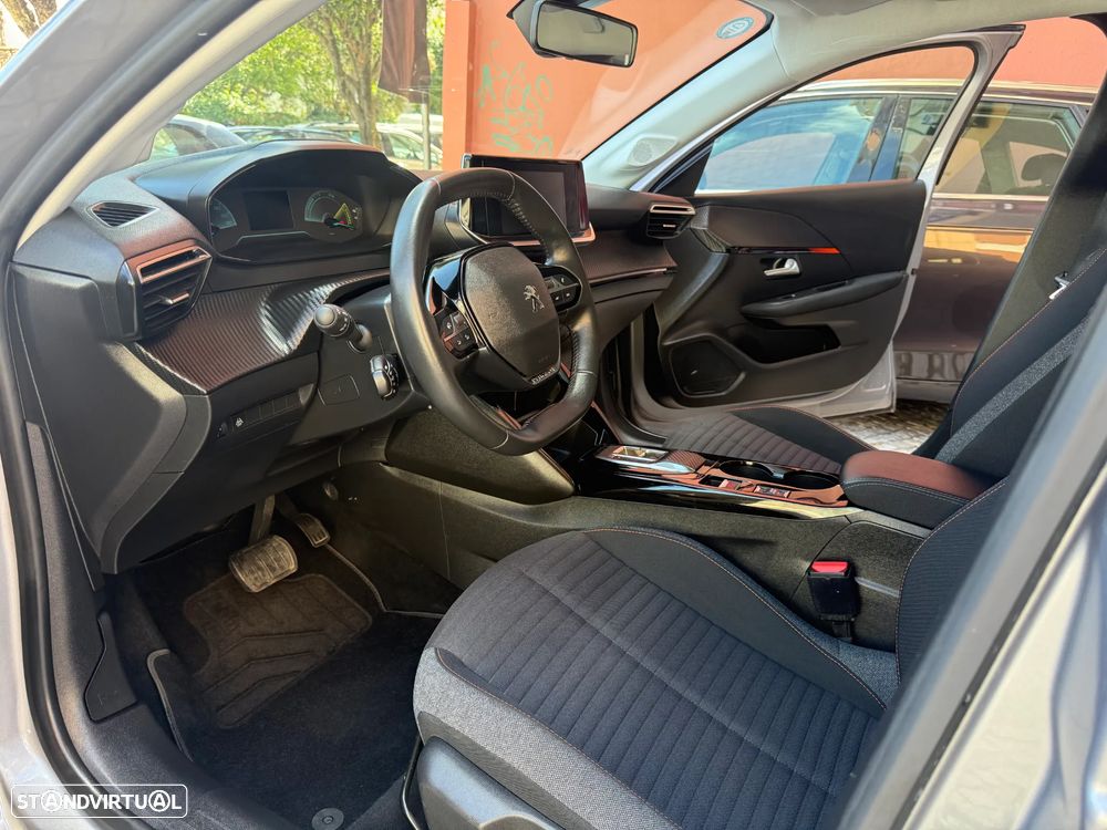 Peugeot e-208 E-Style - 8