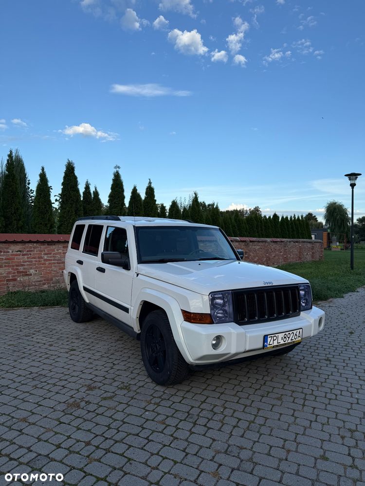 Jeep Commander 3.7 V6 - 1