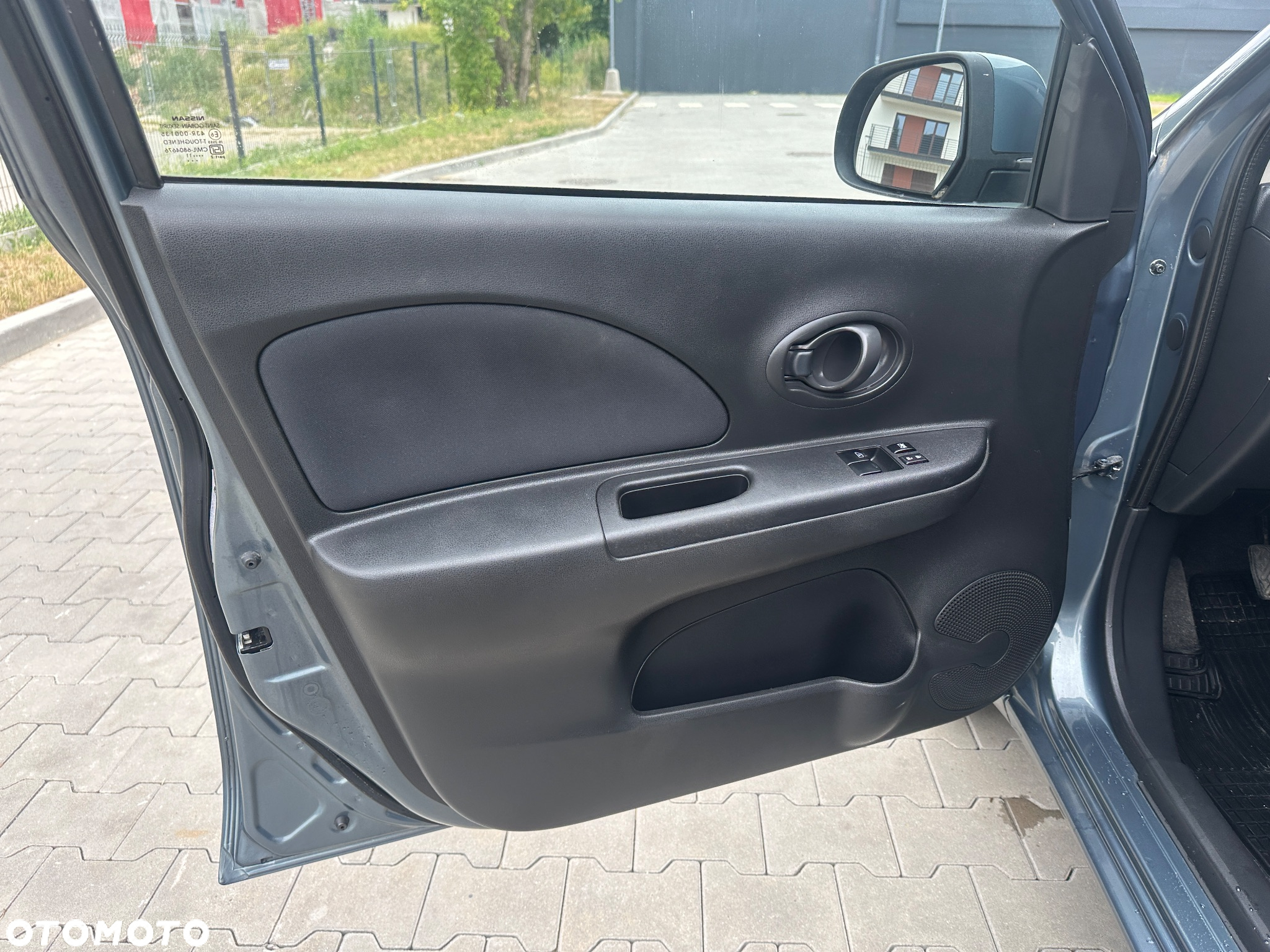 Nissan Micra 1.2 Tekna - 12