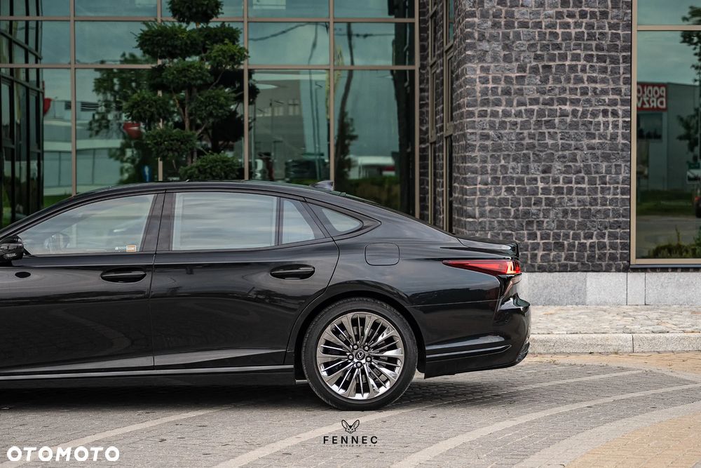 Lexus LS - 14