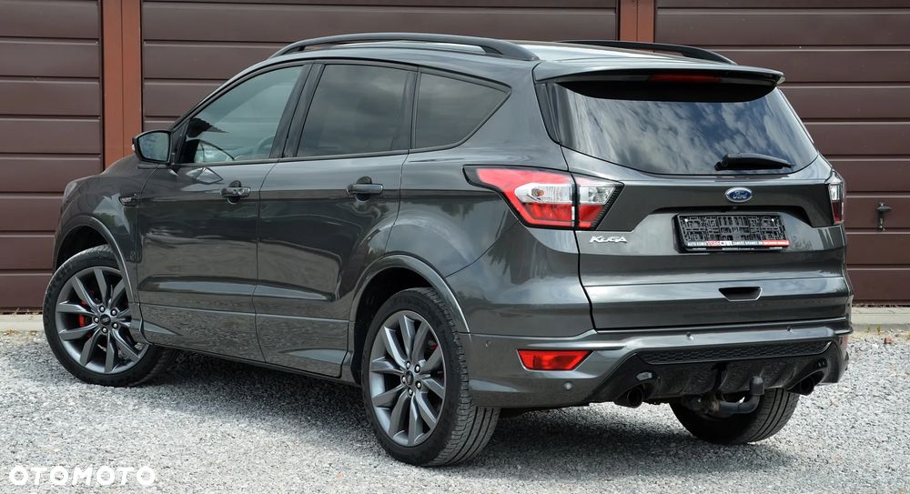 Ford Kuga 2.0 TDCi 2x4 ST-Line - 5