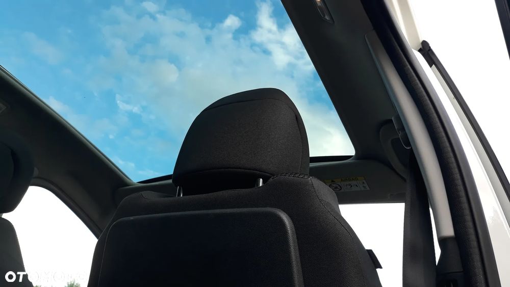 Peugeot 5008 HDI 150 Allure - 10