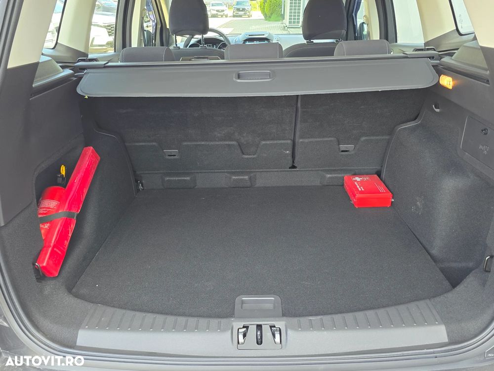 Ford Kuga 1.5 TDCi 2WD Titanium - 20