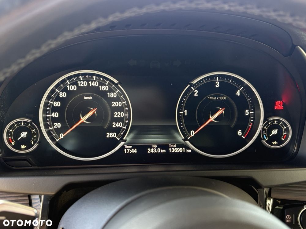 BMW X6 xDrive40d - 20