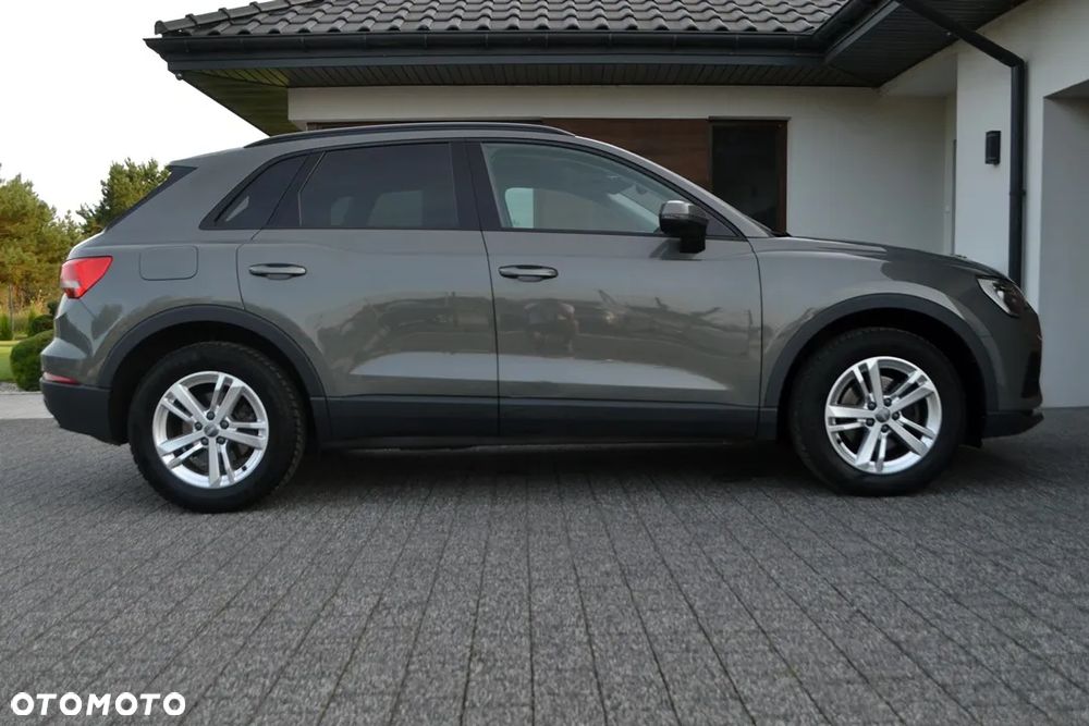 Audi Q3 35 TFSI advanced - 11