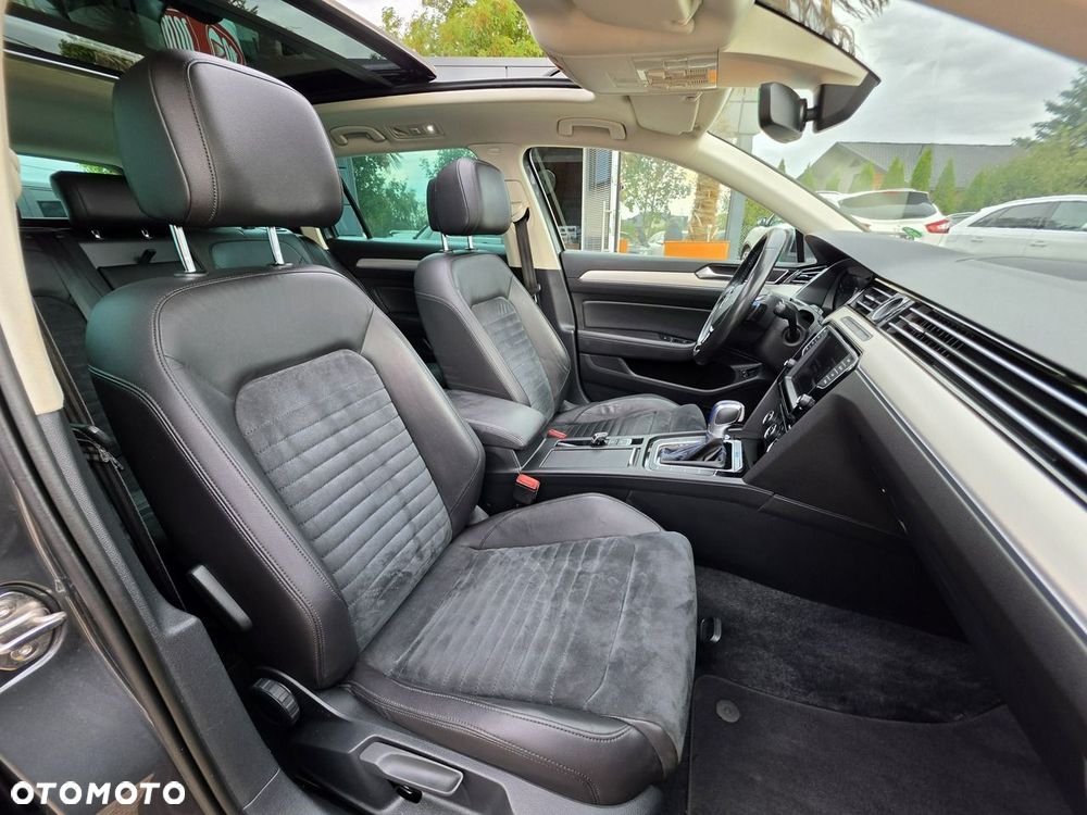 Volkswagen Passat - 35