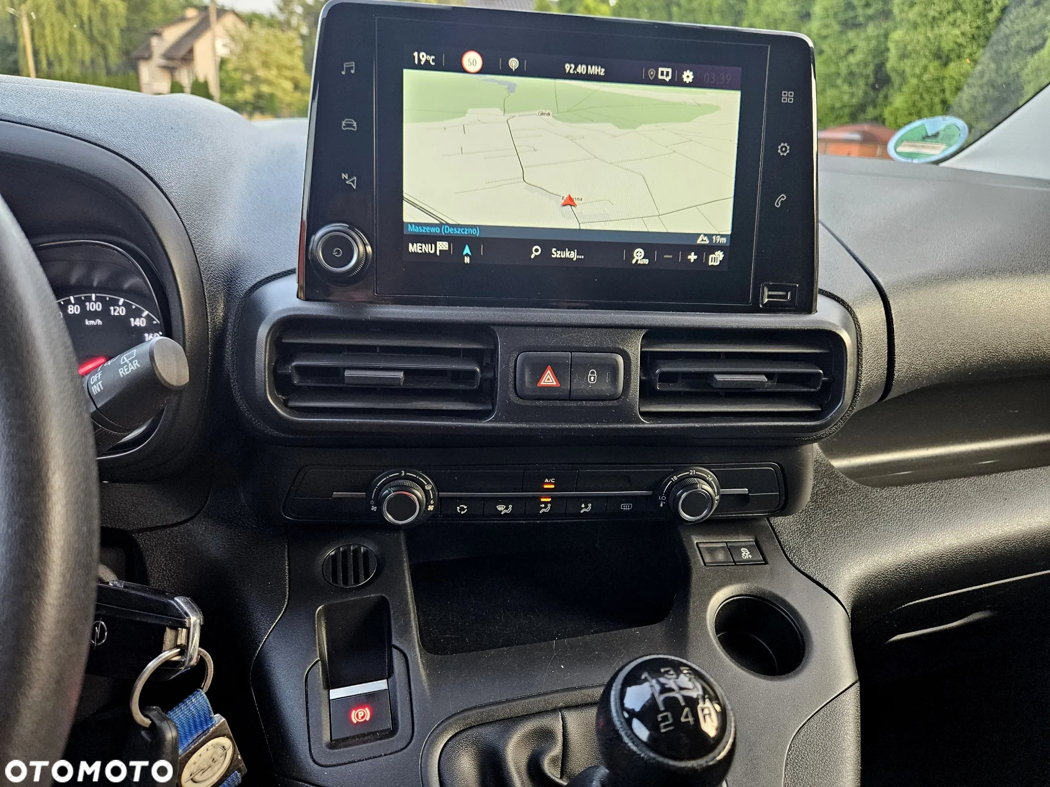 Opel COMBO - 14