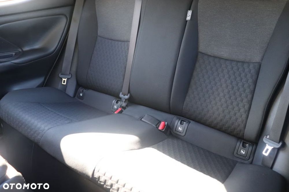 Toyota Yaris Hybrid 1.5 Selection Style - 23