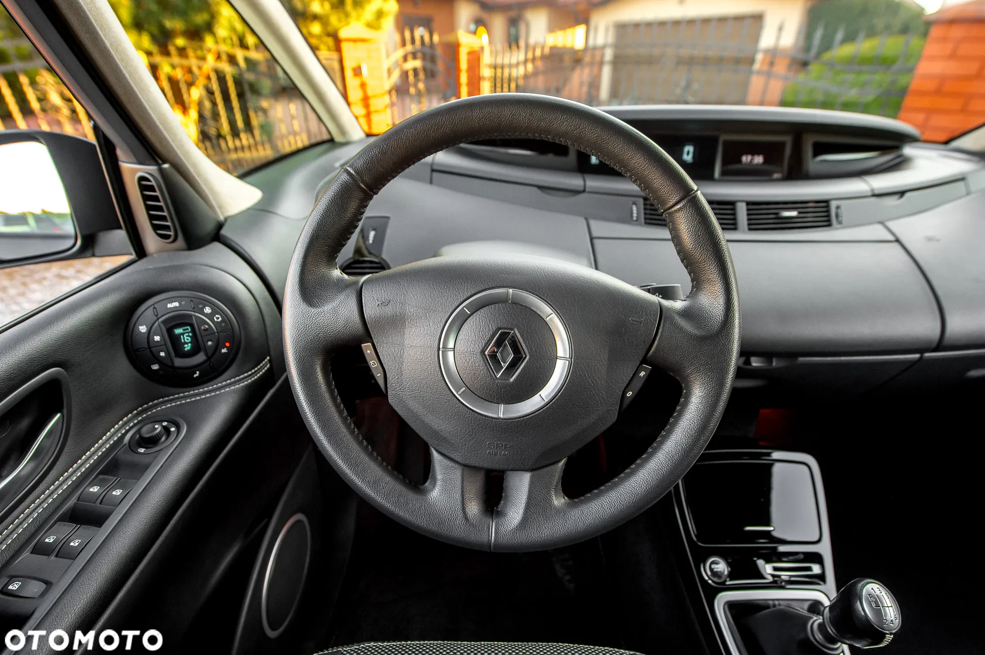 Renault Espace 2.0 Dynamique - 22