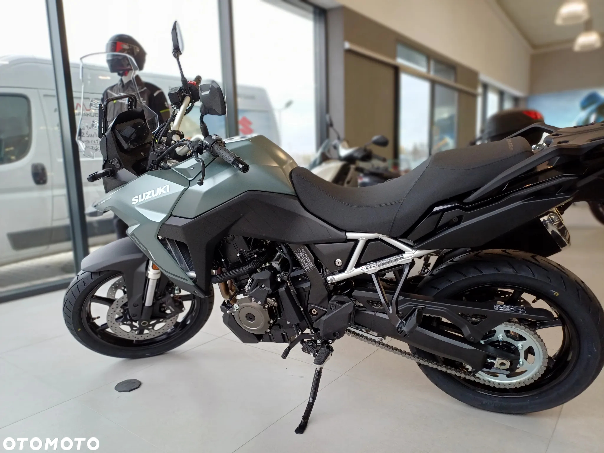 Suzuki V-STROM - 2