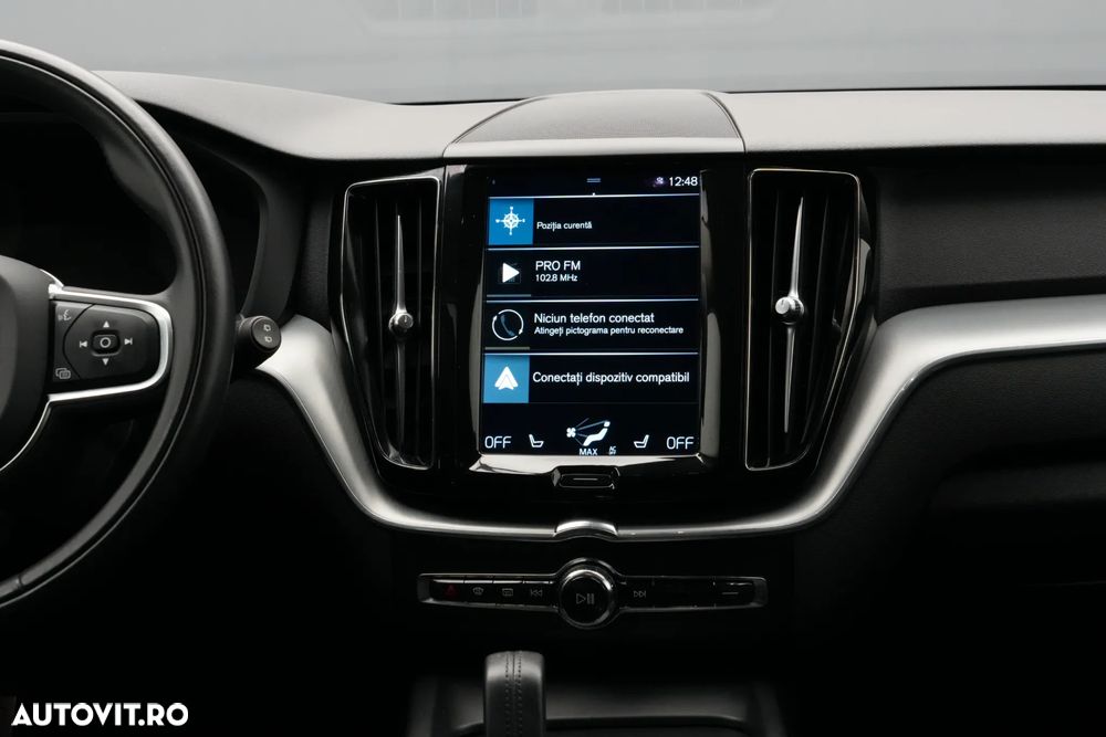 Volvo XC 60 B4 MHEV Momentum Pro - 18