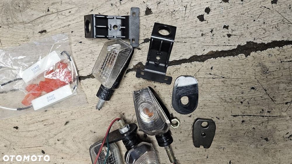 Zestaw kierunkowskazów - 9