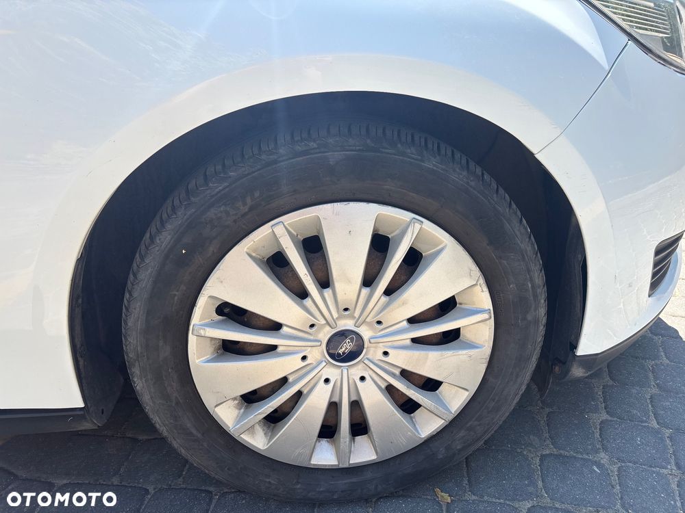 Ford Focus - 10
