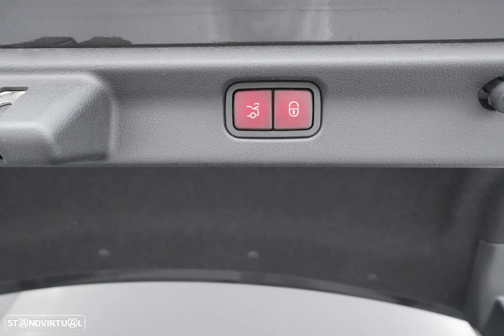 Mercedes-Benz EQE 350 Edition - 27