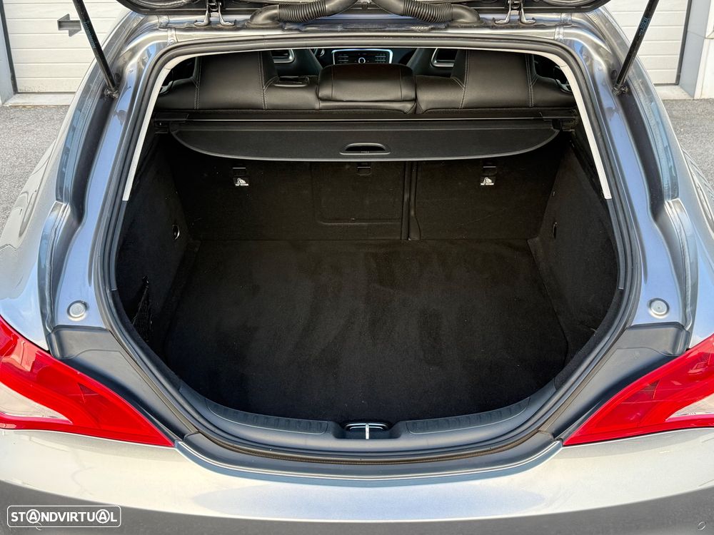 Mercedes-Benz CLA 180 - 39