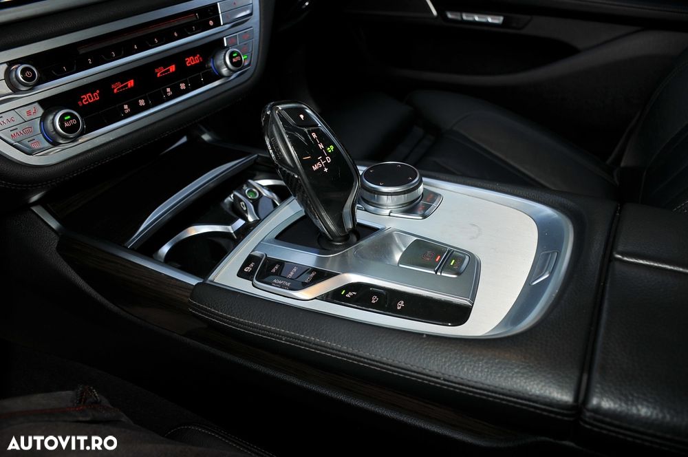 BMW Seria 7 730Ld xDrive - 14
