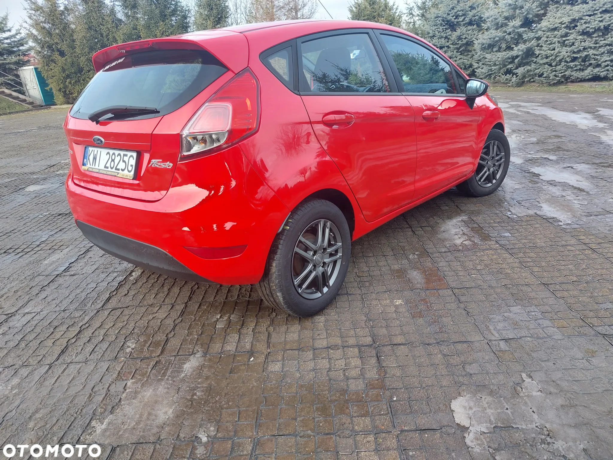 Ford Fiesta 1.25 Ambiente EU5 - 8