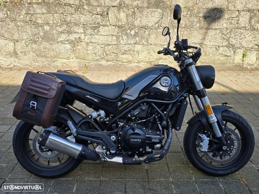 Benelli Leoncino 500 - 3