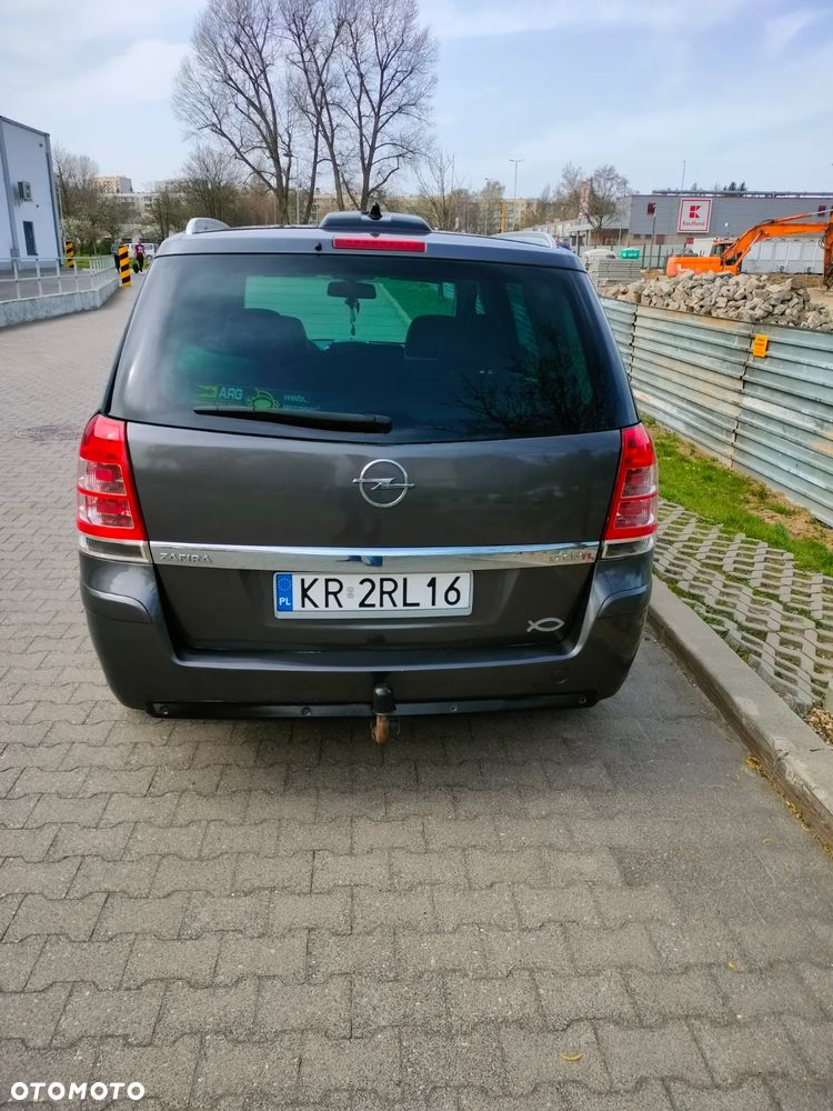 Opel Zafira 1.7 CDTI Cosmo - 12