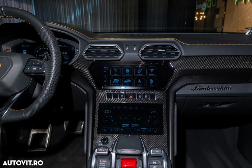 LAMBORGHINI URUS 2022 — imagine 31
