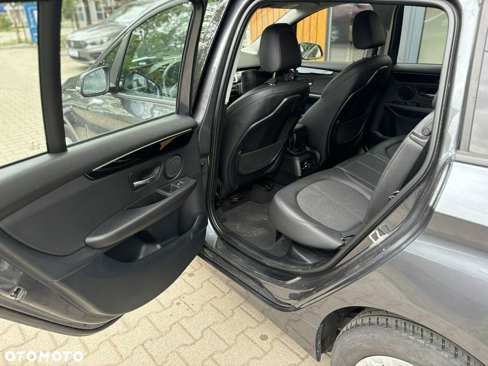BMW Seria 2 - 16