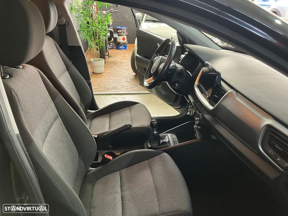 Kia Stonic - 15