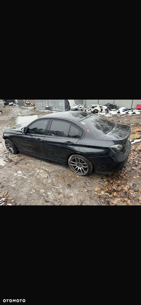 BMW Seria 3 335i xDrive - 2