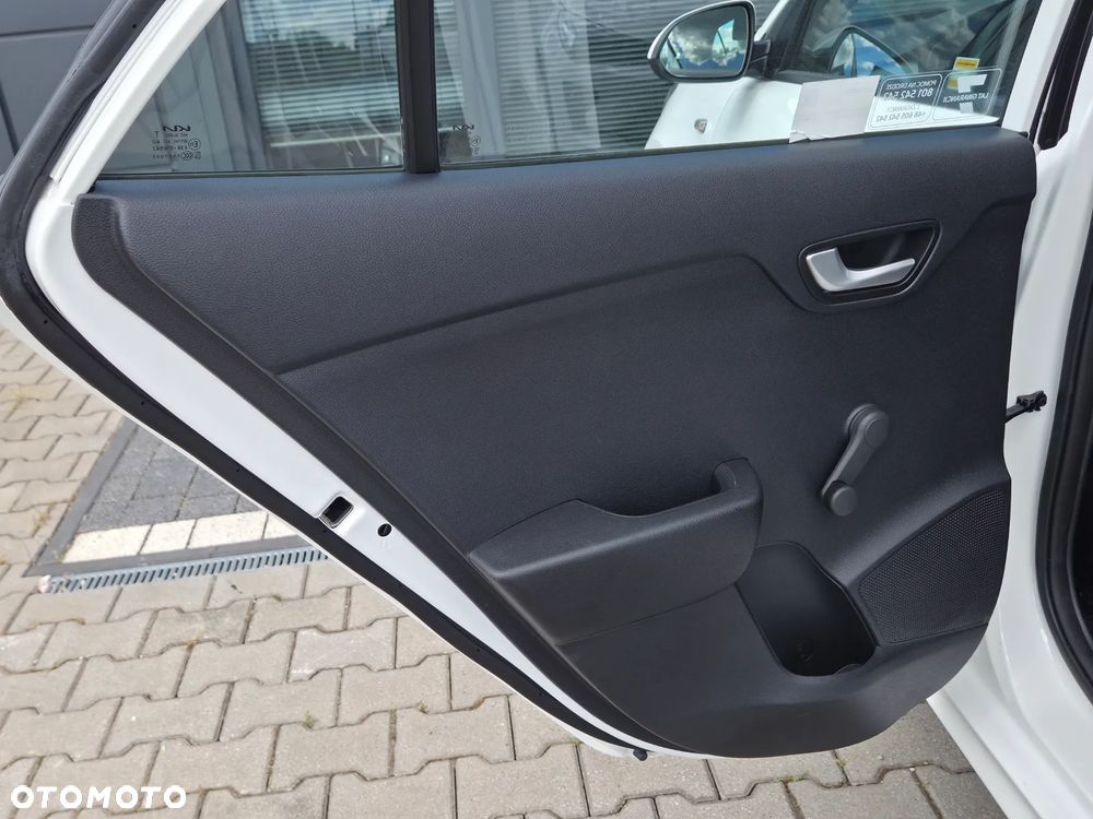 Kia Rio 1.0 T-GDI M - 28