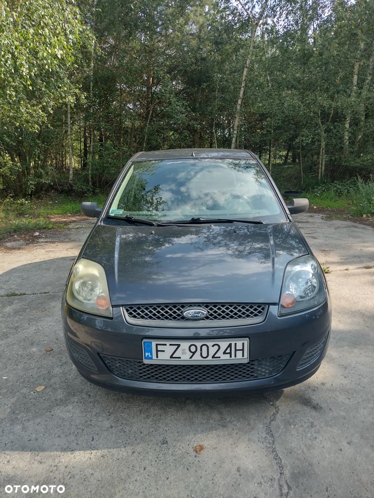 Ford Fiesta 1.3 - 2
