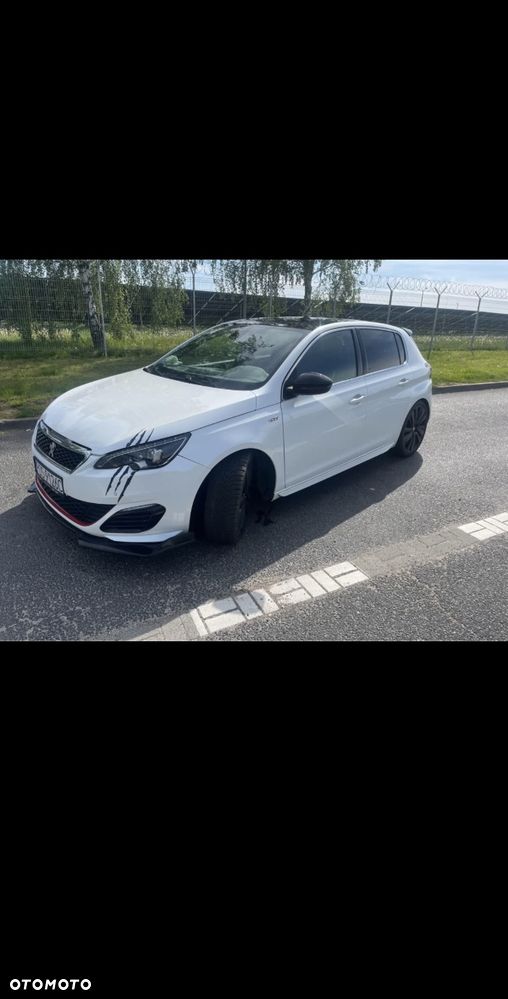 Peugeot 308 1.6 e-THP S&S GTi by Sport - 2