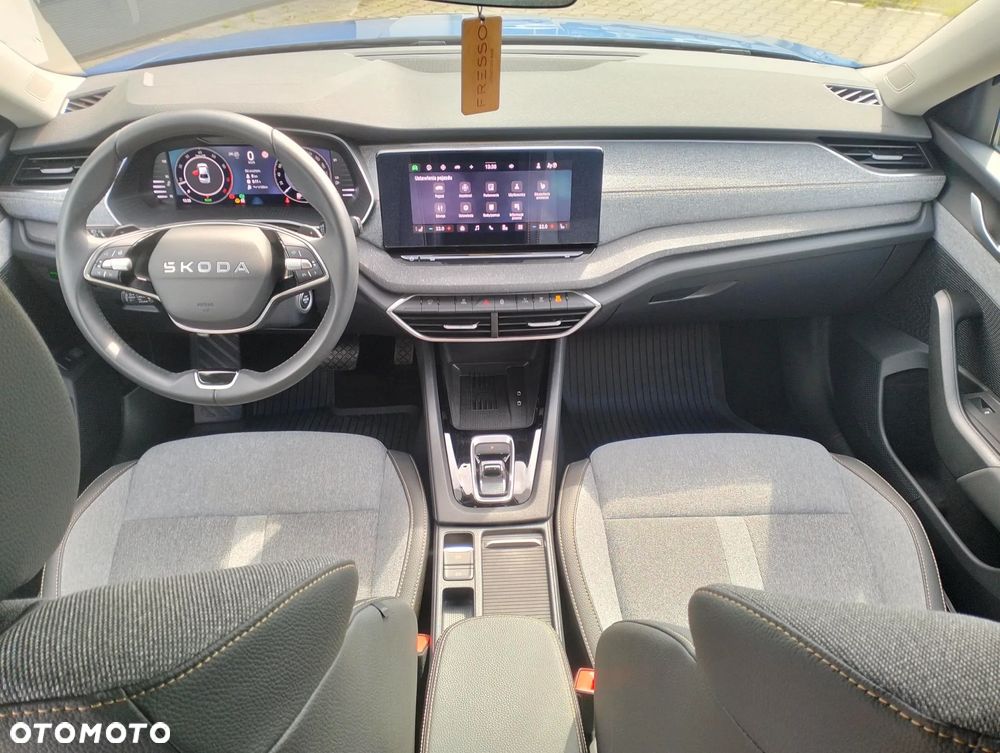 Skoda Octavia 1.5 TSI mHEV Selection DSG - 7