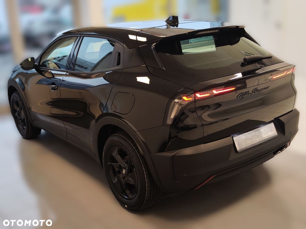 Alfa Romeo Junior 1.2 mHEV Ibrida eDCT - 6