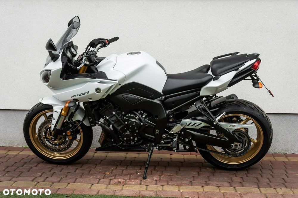 Yamaha FZ - 5