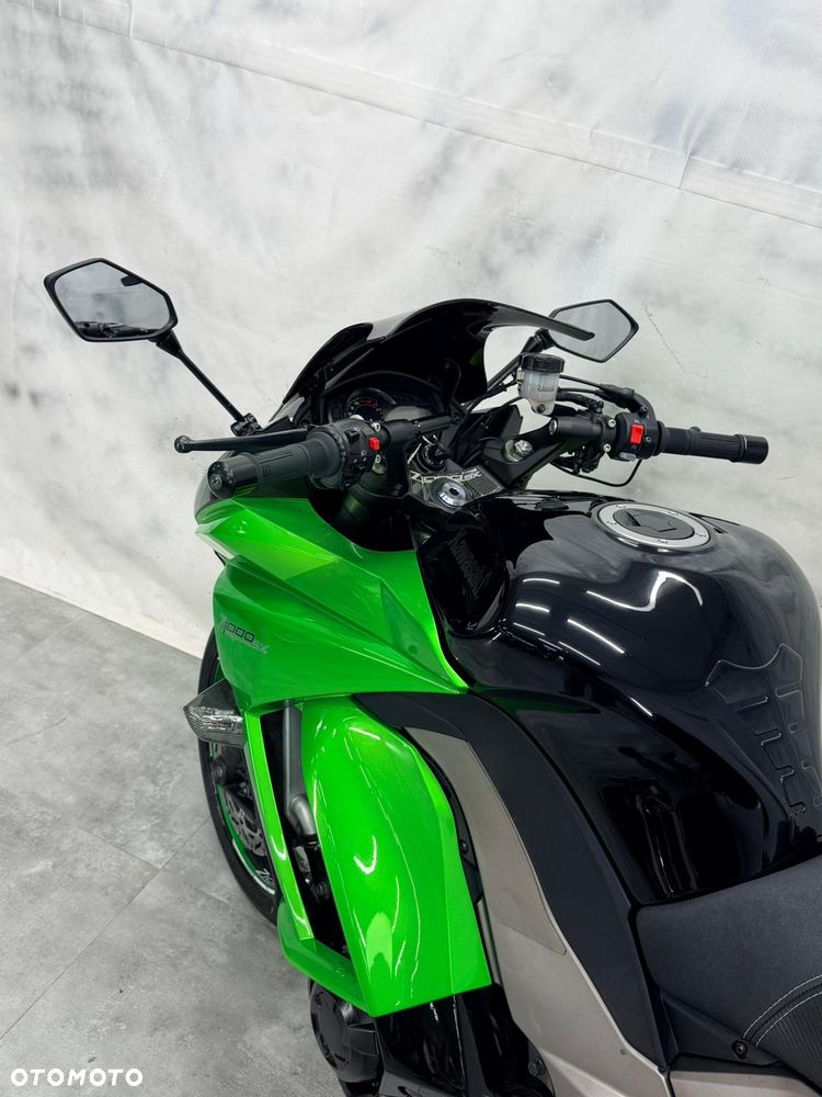 Kawasaki Ninja 1000 SX - 4