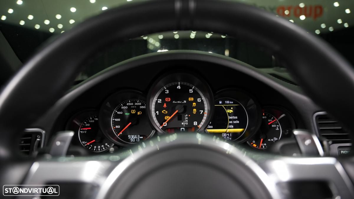 Porsche 911 (991) Turbo S PDK - 19