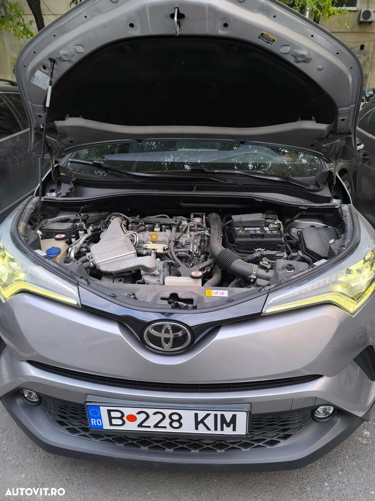 Toyota C-HR - 8