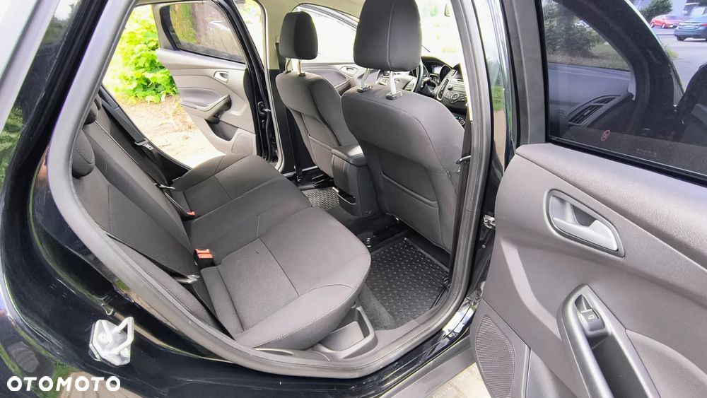 Ford Focus 1.0 EcoBoost Gold X (Trend) - 11