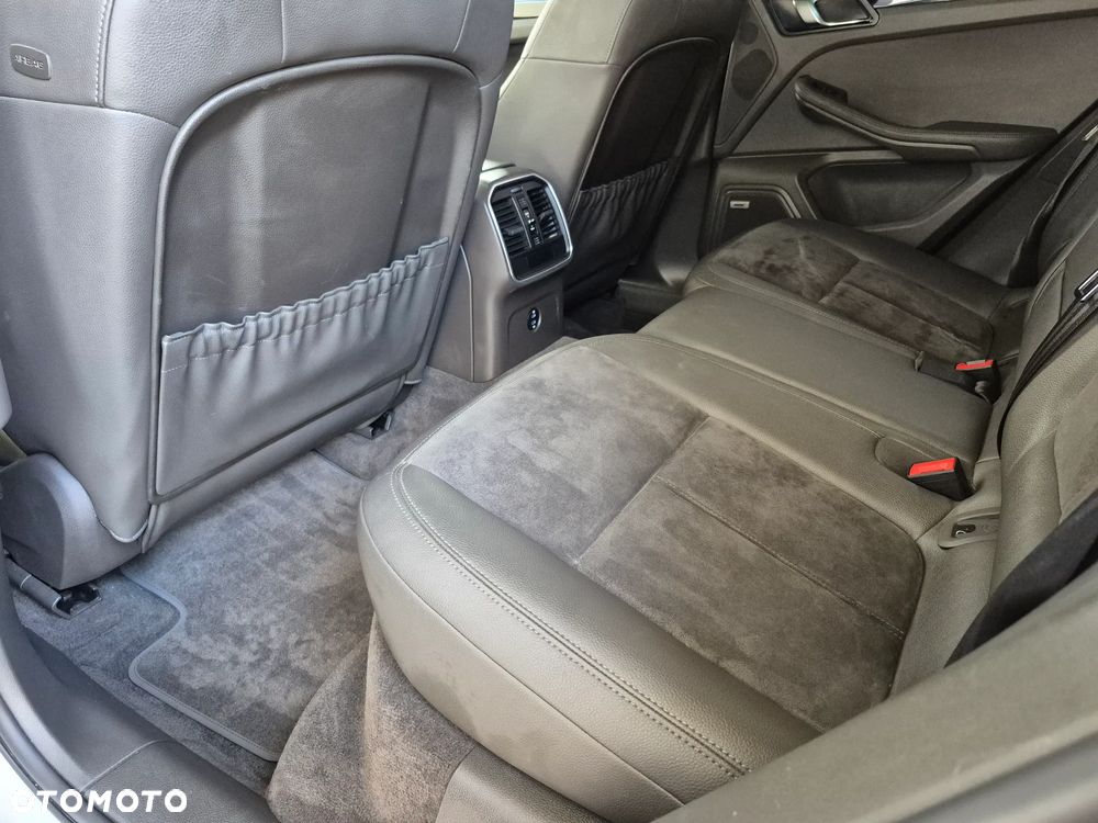 Porsche Macan PDK - 26