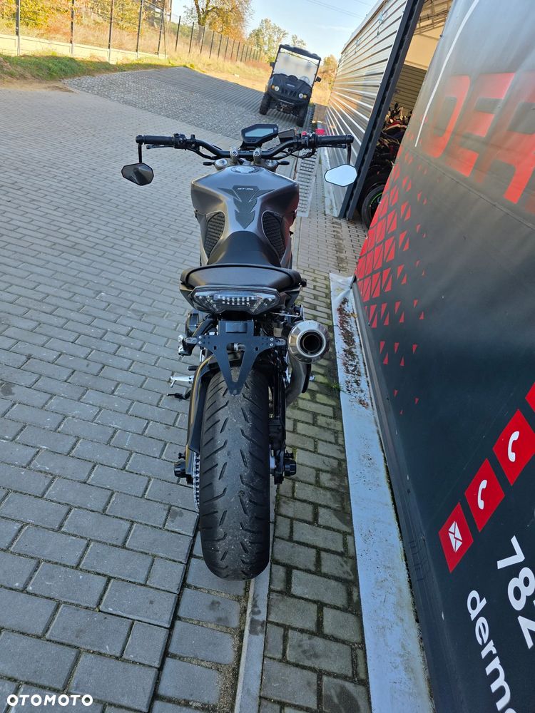 Yamaha MT - 18