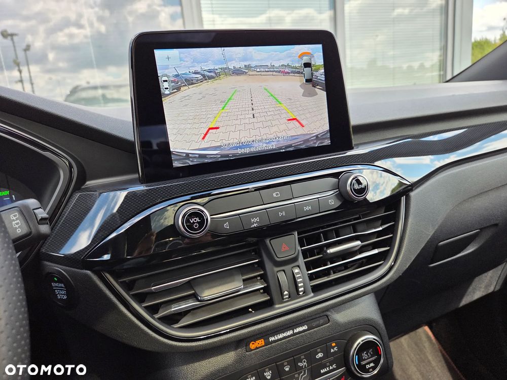 Ford Kuga 2.5P PHEV FWD ST-Line X - 23