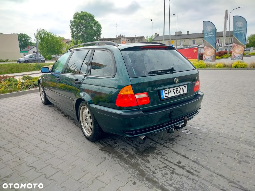 BMW Seria 3 318i - 3