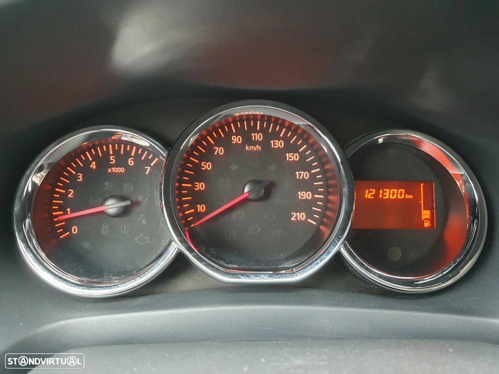 Dacia Sandero - 9