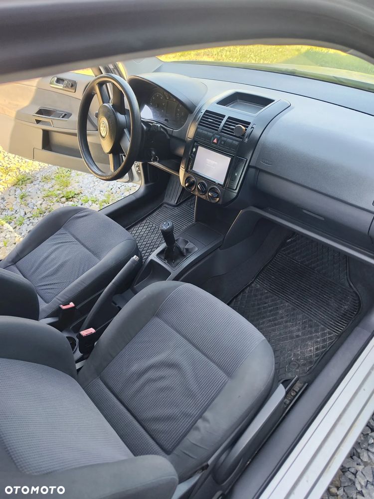 Volkswagen Polo 1.2 12V Basis - 6
