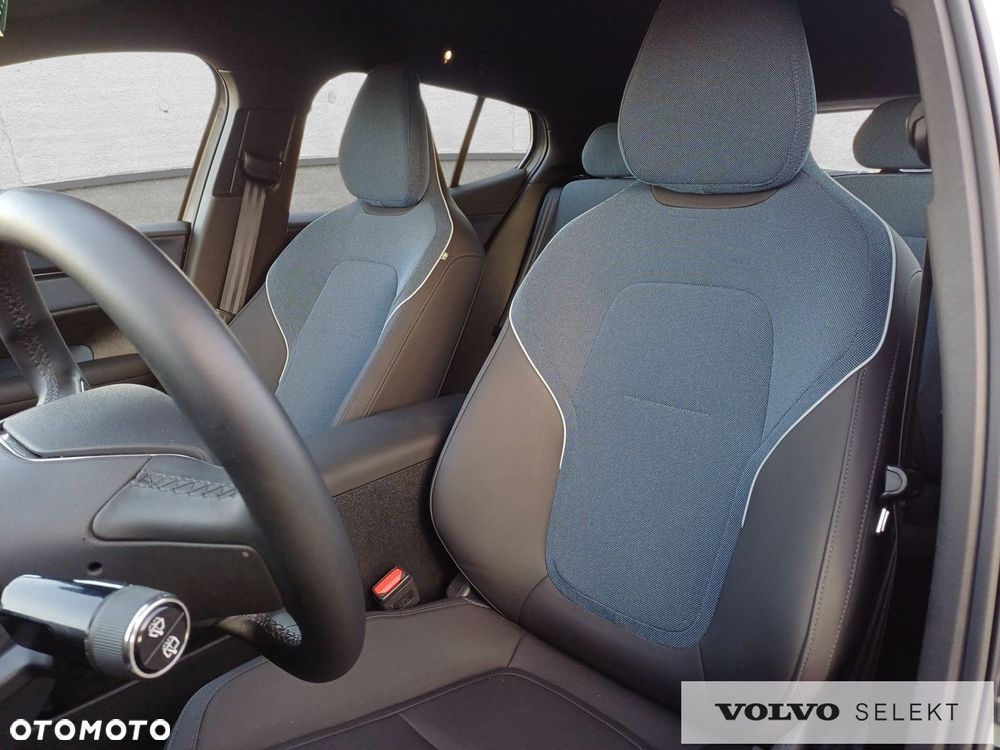 Volvo EX30 - 13
