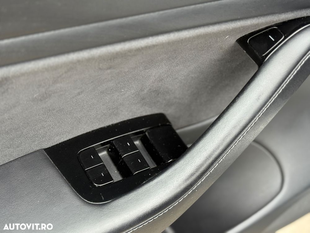 Tesla Model 3 Langstreckenbatterie Allradantrieb Dual Motor - 9
