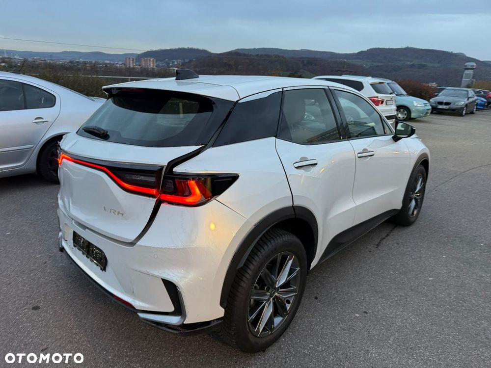 Lexus LBX AWD E-Four Relax - 9