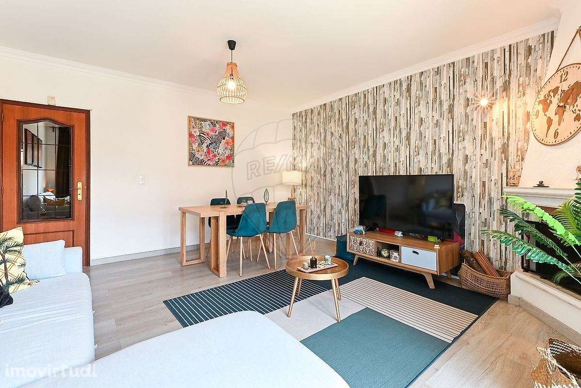 Apartamento T2  em Condomínio Fechado  Totalmente Mobilado | Rio Ti... - Grande imagem: 3/25