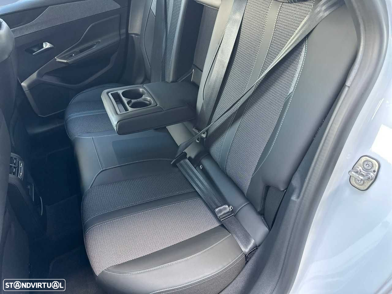 Peugeot 308 SW 1.5 BlueHDi Allure EAT8 - 10