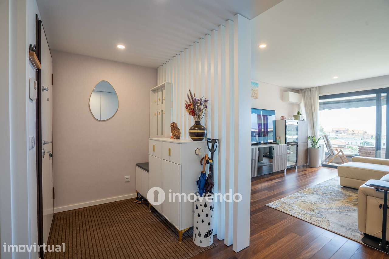 Penthouse T3 com varandas com vista mar e garagem, na Madalena - Grande imagem: 2/36